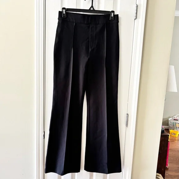❌SOLD❌ SPANX Hi Rise Flare Ponte Perfect Fit Pants Womens Size Large EUC - Picture 2 of 10